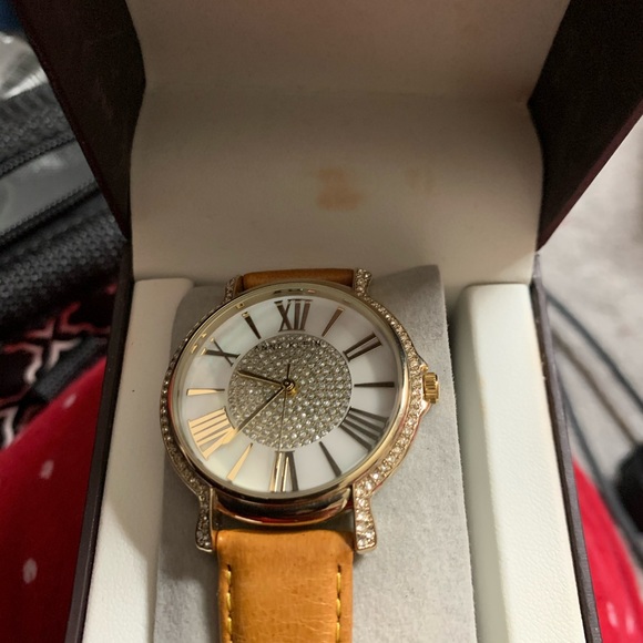 Watch - Picture 7 of 8